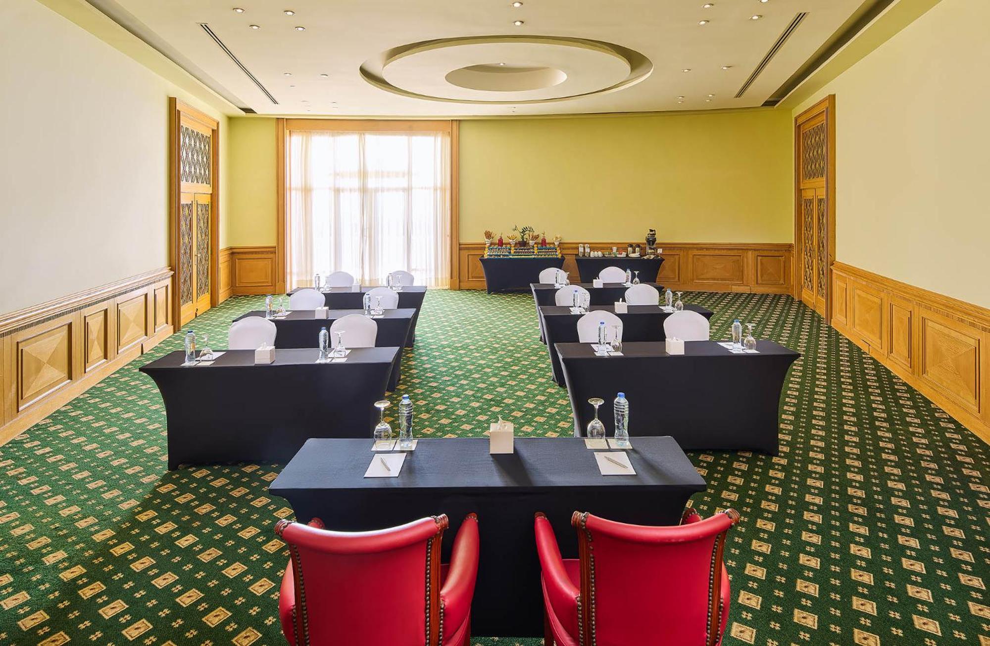 Renaissance Sharm El Sheikh Golden View Beach Resort Esterno foto Meeting room