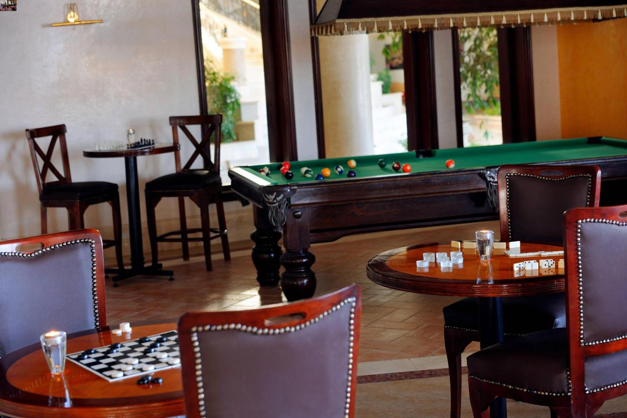 Renaissance Sharm El Sheikh Golden View Beach Resort Esterno foto The games room