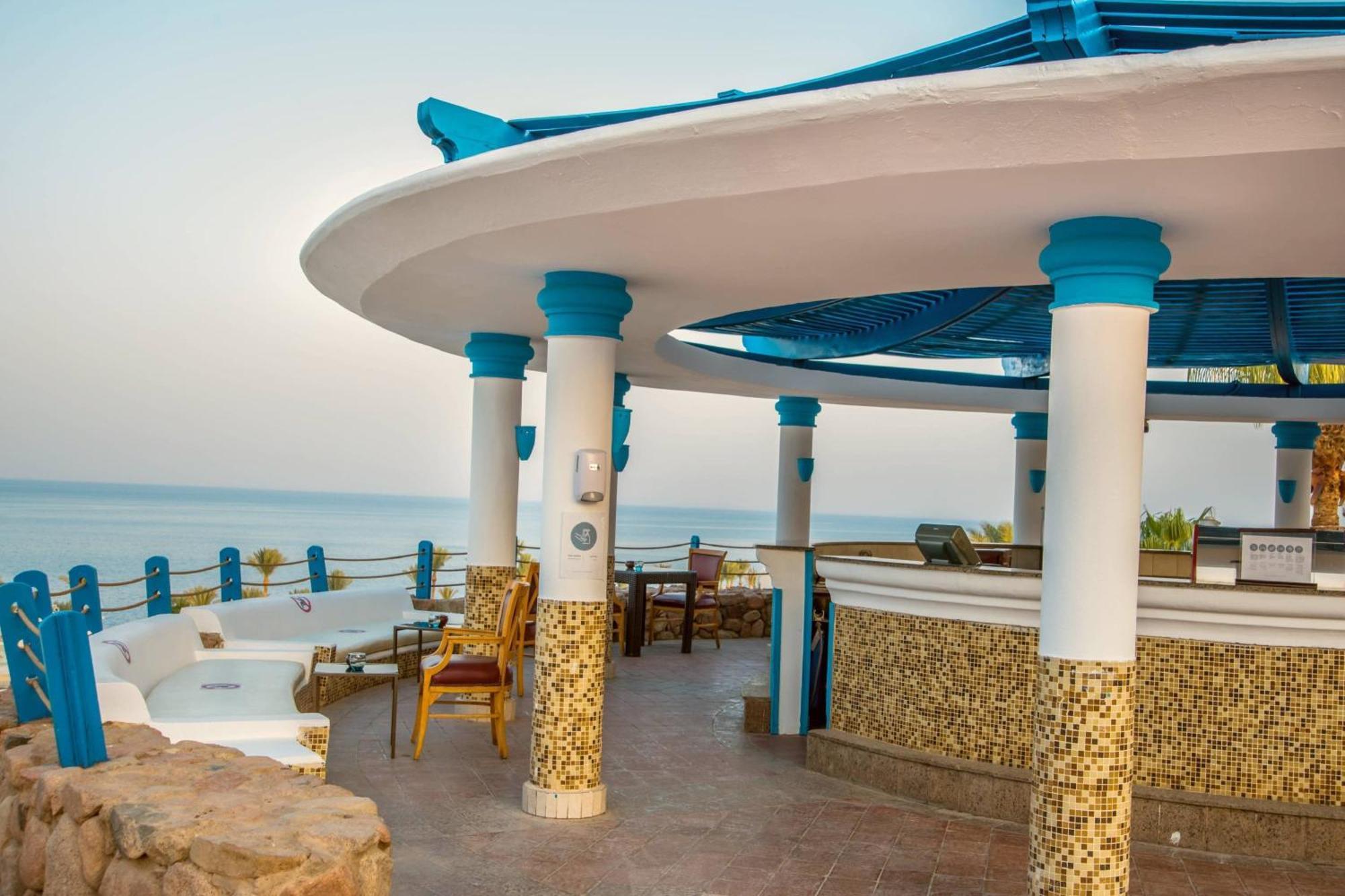 Renaissance Sharm El Sheikh Golden View Beach Resort Esterno foto The restaurant at the Dead Sea